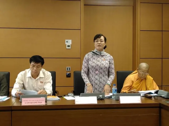 Vụ Bà Nguyễn Thị Quyết Tâm Bị Ném Giày: Nguyên Nhân, Diễn Biến Và Lời Giải Thích Chính Thức