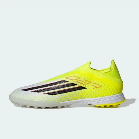 Giày Adidas Sân Cỏ Nhân Tạo Xịn: Chọn Mẫu Nào Tốt Nhất?