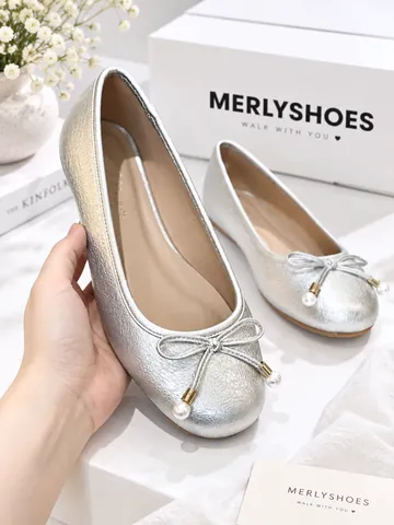 Giày Búp Bê Êm Chân Nhất: Top Mẫu "must-have" Cho Nàng Thoải Mái Mỗi Ngày
