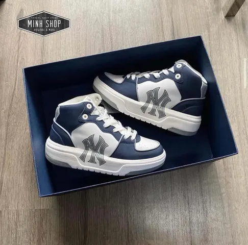 Converse Nữ: Khám Phá Các Loại Giày Đẹp, Thời Thượng & Cách Chọn Phù Hợp