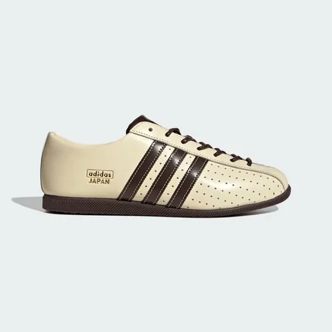 Khám Phá Các Mẫu Giày Nổi Tiếng Của Adidas Originals: Lịch Sử, Biểu Tượng Và Phong Cách