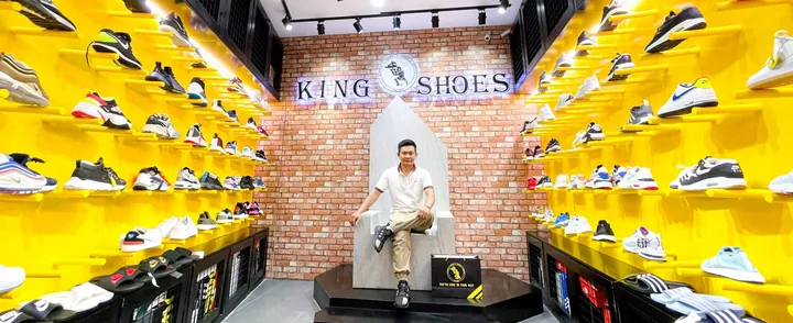 Top Shop Giày Chính Hãng Uy Tín Tại TP.HCM: Địa Chỉ Mua Sneaker "real" Chất Lượng Top Shop Giày Chính Hãng Uy Tín Tại TP.HCM: Địa Chỉ Mua Sneaker "real" Chất Lượng