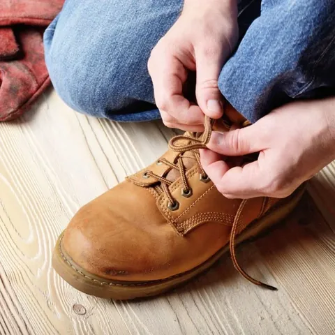 9+ Cách Buộc Dây Giày Vans 4 Lỗ Đẹp & Độc Đáo Cho Mọi Phong Cách