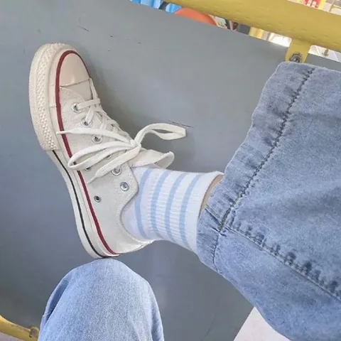 Cách Cột Dây Giày Sneaker Không Bị Lòng Thòng: Hướng Dẫn Từ Cơ Bản Đến Nâng Cao