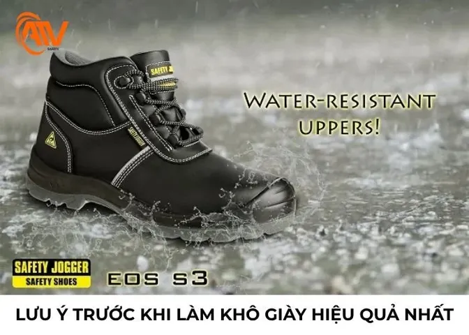 10+ Cách Làm Khô Giày Nhanh Chóng, Hiệu Quả Trong Mùa Mưa 10+ Cách Làm Khô Giày Nhanh Chóng, Hiệu Quả Trong Mùa Mưa