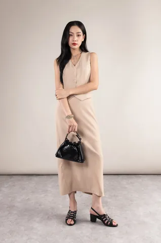 Bí Quyết Phối Đồ Với Giày Cao Gót Đen Chuẩn Style Cho Mọi Hoàn Cảnh Bí Quyết Phối Đồ Với Giày Cao Gót Đen Chuẩn Style Cho Mọi Hoàn Cảnh