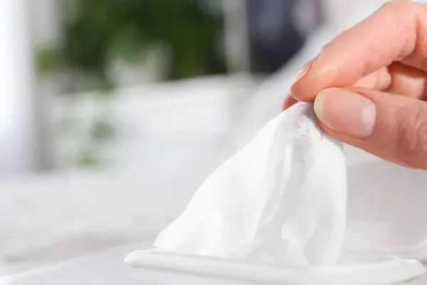 Hướng Dẫn Sử Dụng Dung Dịch Tẩy Trắng Giày Đúng Cách, Hiệu Quả Hướng Dẫn Sử Dụng Dung Dịch Tẩy Trắng Giày Đúng Cách, Hiệu Quả