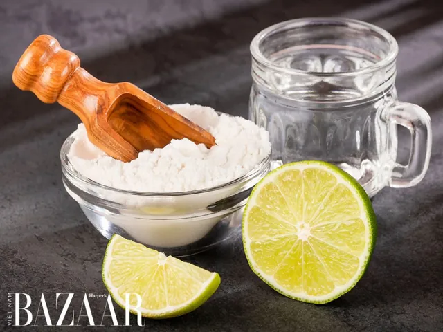 Cách Tẩy Giày Bị Ố Vàng Bằng Baking Soda Hiệu Quả Tại Nhà Cách Tẩy Giày Bị Ố Vàng Bằng Baking Soda Hiệu Quả Tại Nhà