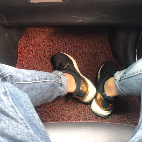 Cách Thắt Dây Giày Lebron 13 "pot Of Gold" Đẹp & Chuẩn Style Cách Thắt Dây Giày Lebron 13 "pot Of Gold" Đẹp & Chuẩn Style