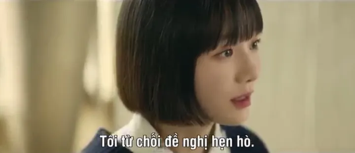 Cảnh Phim Nam Chính Xỏ Giày Cho Nữ Chính: Khoảnh Khắc Lãng Mạn Gây Sốt Mạng Xã Hội Cảnh Phim Nam Chính Xỏ Giày Cho Nữ Chính: Khoảnh Khắc Lãng Mạn Gây Sốt Mạng Xã Hội