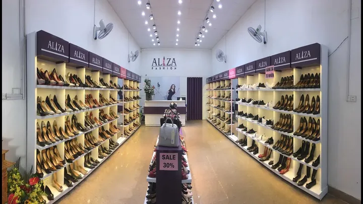 Kinh Nghiệm Mở Shop Giày Dép Thành Công Cho Người Mới Bắt Đầu Từ A-Z Kinh Nghiệm Mở Shop Giày Dép Thành Công Cho Người Mới Bắt Đầu Từ A-Z
