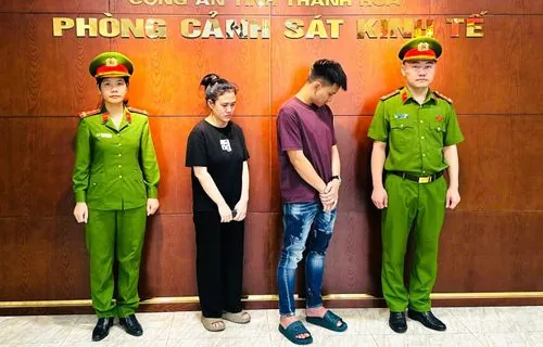 Công Ty Giày Đông Anh: Các Hãng Giày Được Sản Xuất & Phân Phối Công Ty Giày Đông Anh: Các Hãng Giày Được Sản Xuất & Phân Phối