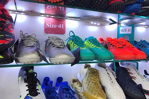 Top Cửa Hàng Giày Đá Bóng Adidas Chính Hãng Giá Tốt Và Cách Chọn Mua
