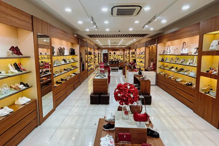 Cửa Hàng Giày Đông Hải Quận 1: Địa Chỉ, Thông Tin Cần Biết Và Lời Khuyên Chọn Mua Cửa Hàng Giày Đông Hải Quận 1: Địa Chỉ, Thông Tin Cần Biết Và Lời Khuyên Chọn Mua