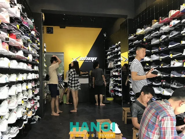 Tìm Cửa Hàng Giày Giá Tốt Uy Tín Nhất Hà Nội: Top Địa Chỉ Đáng Ghé Thăm Tìm Cửa Hàng Giày Giá Tốt Uy Tín Nhất Hà Nội: Top Địa Chỉ Đáng Ghé Thăm