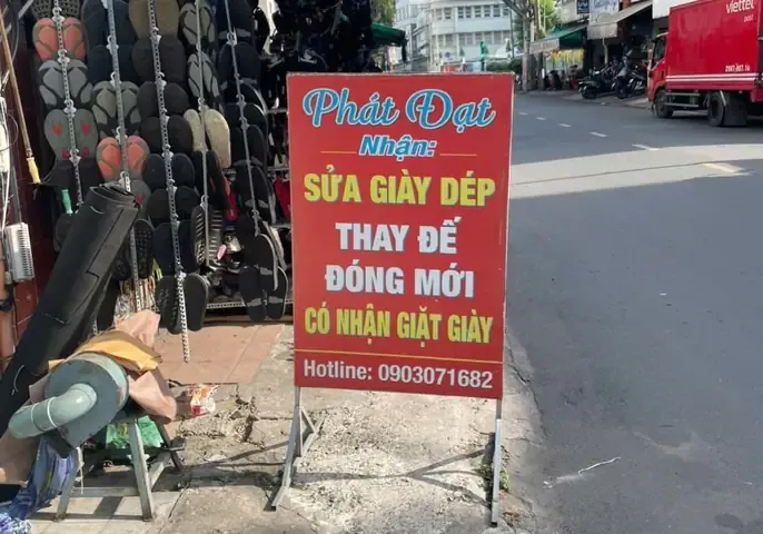 Dán Đế Giày Da TPHCM: Địa Chỉ Uy Tín Gần 17A Đặng Văn Ngữ & Các Khu Vực Khác Dán Đế Giày Da TPHCM: Địa Chỉ Uy Tín Gần 17A Đặng Văn Ngữ & Các Khu Vực Khác