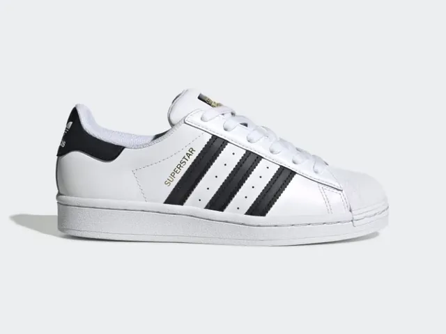 Đi Giày Thể Thao Ultra Boost Mặc Quần Gì Nam Chuẩn Phong Cách