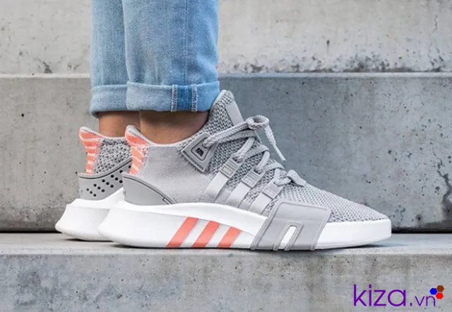 Giày Adidas EQT: Dành Cho Nam & Nữ - Lịch Sử, Thiết Kế, Và Tại Sao Bạn Nên Sở Hữu