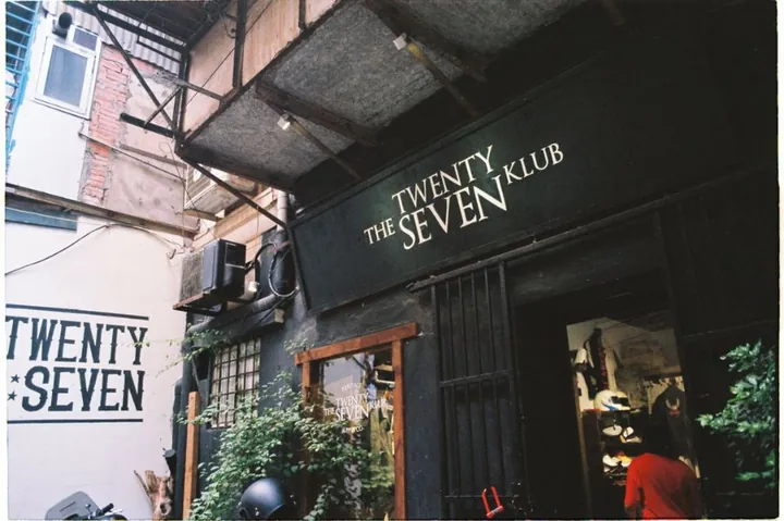 Tìm Hiểu Chi Tiết Về Cửa Hàng Giày F5 Fashion (5S Fashion): Địa Chỉ, Sản Phẩm Và Dịch Vụ Tìm Hiểu Chi Tiết Về Cửa Hàng Giày F5 Fashion (5S Fashion): Địa Chỉ, Sản Phẩm Và Dịch Vụ