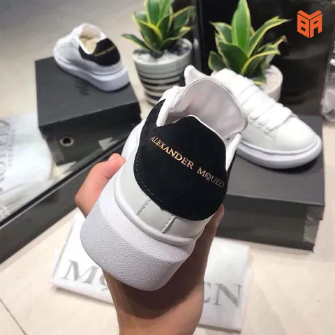 Giày Adidas Alexander Mcqueen Rep 1:1 Là Gì? Giá Bao Nhiêu & Cách Phân Biệt Giày Adidas Alexander Mcqueen Rep 1:1 Là Gì? Giá Bao Nhiêu & Cách Phân Biệt