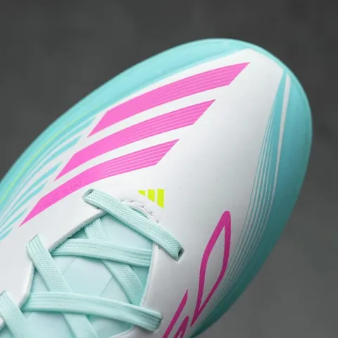 Giày Adidas F50 Messi Sân Cỏ Nhân Tạo: Đánh Giá Chi Tiết, Lựa Chọn Tốt Nhất Giày Adidas F50 Messi Sân Cỏ Nhân Tạo: Đánh Giá Chi Tiết, Lựa Chọn Tốt Nhất