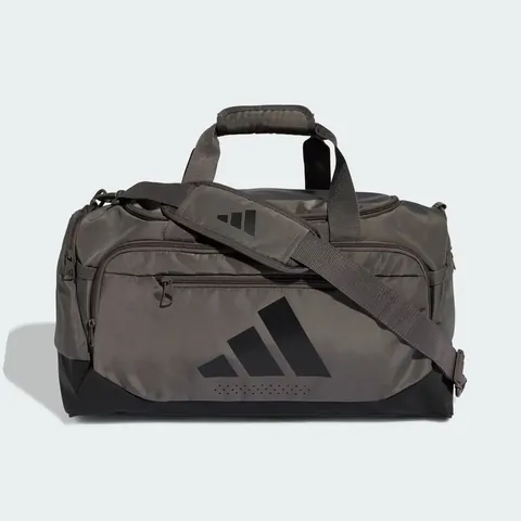 Giày Adidas Nam Chính Hãng Tại Bình Dương: Địa Chỉ Mua Sắm Uy Tín Giày Adidas Nam Chính Hãng Tại Bình Dương: Địa Chỉ Mua Sắm Uy Tín