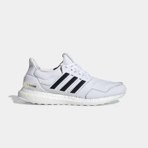 Giày Adidas Ultra Boost Chính Hãng Giá Bao Nhiêu? Cập Nhật Mới Nhất 2026 Giày Adidas Ultra Boost Chính Hãng Giá Bao Nhiêu? Cập Nhật Mới Nhất 2026