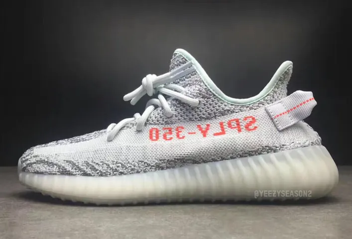 Giày Adidas Yeezy Boost 350 V2 Blue Tint: Đặc Điểm, Đánh Giá & Nơi Mua Chính Hãng