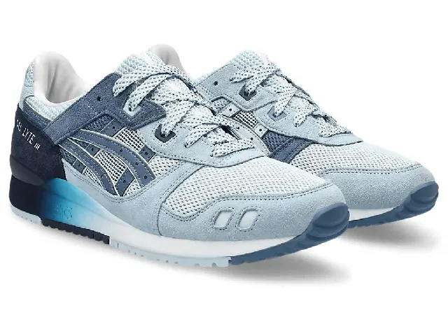 Giày Asics Có Sản Xuất Tại Nhật Bản Không? Khám Phá Nguồn Gốc & Lịch Sử Thương Hiệu Giày Asics Có Sản Xuất Tại Nhật Bản Không? Khám Phá Nguồn Gốc & Lịch Sử Thương Hiệu