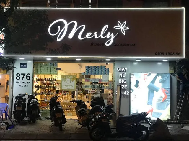 Giày Bitas Xả Hàng: Tìm Ưu Đãi & Cửa Hàng Gần Bạn Nhất Giày Bitas Xả Hàng: Tìm Ưu Đãi & Cửa Hàng Gần Bạn Nhất