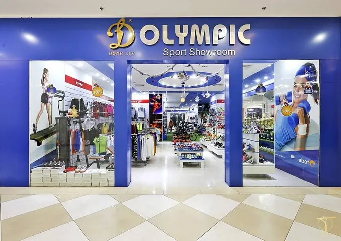 Giày Bóng Đá Adidas Chính Hãng Tại Hà Nội: Mua Ở Đâu, Giá Tốt, Mẫu Mới Nhất 2025