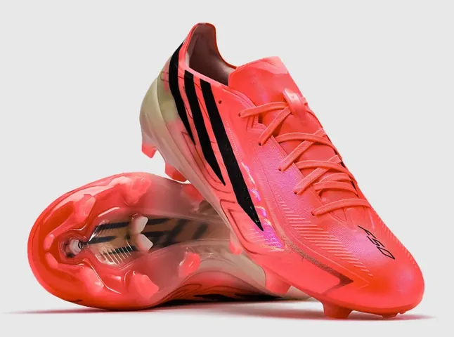Giày Bóng Đá Adidas Chính Hãng Tại Hà Nội: Mua Ở Đâu, Giá Tốt, Mẫu Mới Nhất 2025