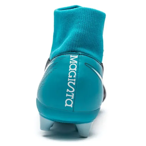 Đánh Giá Chi Tiết Giày Bóng Đá Nike Magista Onda II TF Trắng Xanh: Lựa Chọn Cho Lối Chơi Nhanh Nhẹn