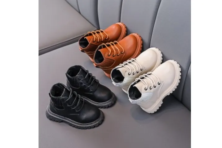 Giày Boot Dây Kéo Trẻ Em Giá Rẻ: Hướng Dẫn Chọn Mua & Mẫu Đẹp Giày Boot Dây Kéo Trẻ Em Giá Rẻ: Hướng Dẫn Chọn Mua & Mẫu Đẹp