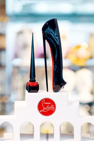 Đánh Giá Chi Tiết Giày Cao Gót Christian Louboutin Dòng So Nail: Sang Trọng Và Đẳng Cấp