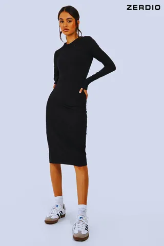 Giày Cao Gót Mix Đầm Body: Bí Quyết Tôn Dáng Chuẩn Phong Cách Sang Chảnh
