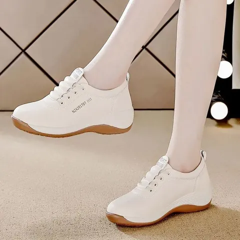 Giày Thể Thao Nữ Đế Cao Không Dây: Tôn Dáng, Tiện Lợi & Thoải Mái