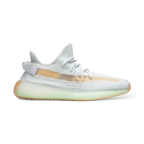 Giày Yeezy 350 Rep 1:1: Giá Bao Nhiêu Và Lưu Ý Khi Mua