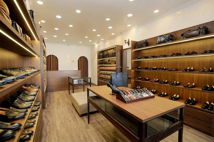 Mua Giày Da Nam Hà Nội: Top Địa Chỉ Uy Tín, Chất Lượng & Kinh Nghiệm Chọn Mua