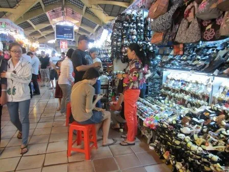 Mua Giày Thể Thao Trẻ Em Ở Đâu Uy Tín, Giá Tốt Nhất 2024?