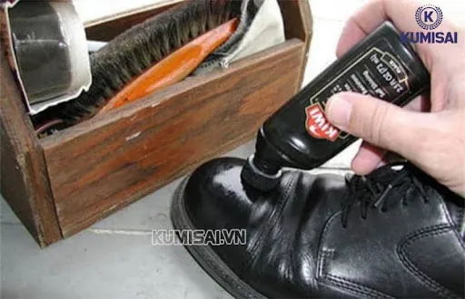 Mua Xi Đánh Giày Kiwi Ở Hà Nội: Địa Chỉ, Giá Rẻ, Chính Hãng