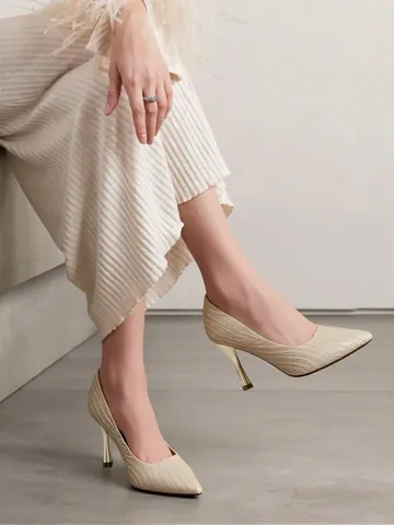 Shop Giày Minh Thư TP.HCM: Địa Chỉ, Đánh Giá & Các Mẫu Giày Nổi Bật Nhất Shop Giày Minh Thư TP.HCM: Địa Chỉ, Đánh Giá & Các Mẫu Giày Nổi Bật Nhất