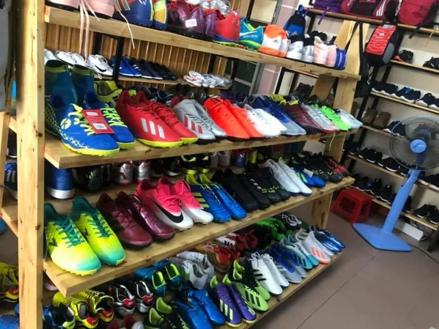 Top Shop Giày Thể Thao Nữ Uy Tín, Chất Lượng Nhất Tại TP. Vinh: Hướng Dẫn Chi Tiết Top Shop Giày Thể Thao Nữ Uy Tín, Chất Lượng Nhất Tại TP. Vinh: Hướng Dẫn Chi Tiết