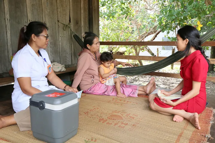 Tuyển Dụng Cán Bộ Ngành Giày Da: Thông Tin Mới Nhất & Cơ Hội Sự Nghiệp